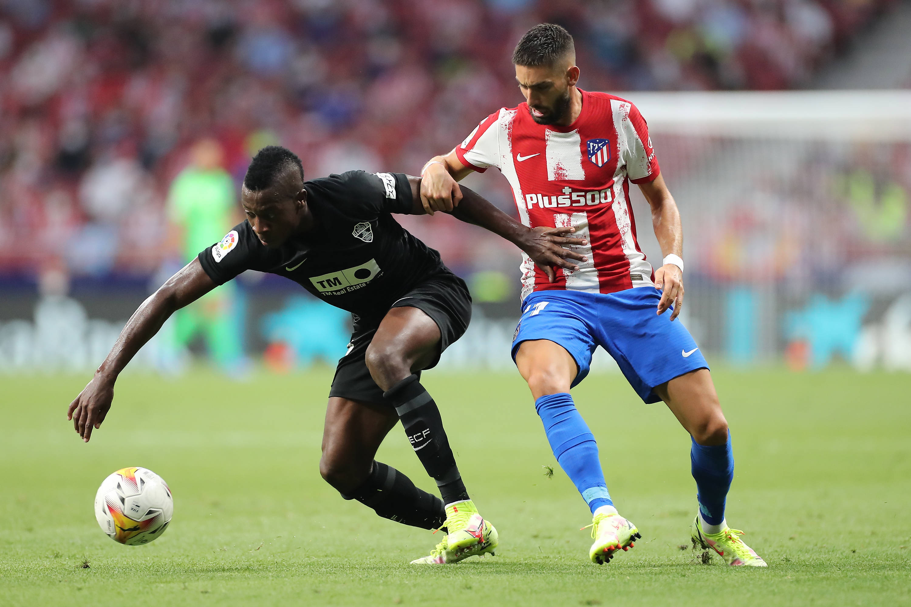 里尔主场搏杀取胜，继续冲击榜首位置