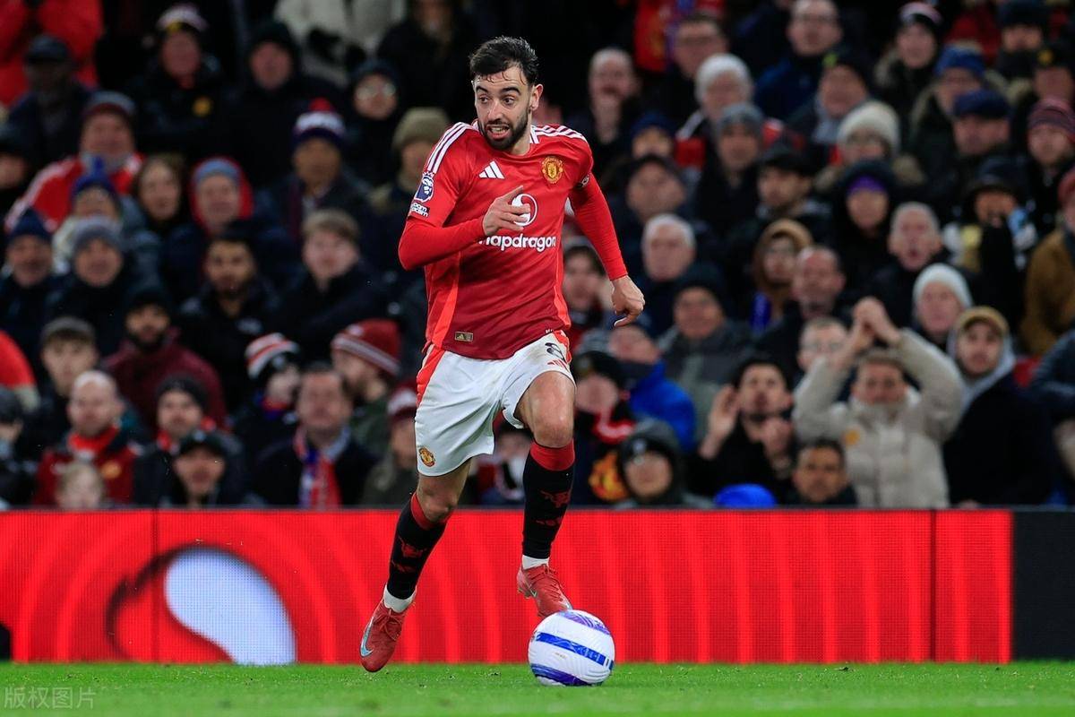 战术奏效！曼联双翼齐飞压制内马尔整场无力还手！